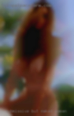 Submissive but outgoing naked woman and fun.